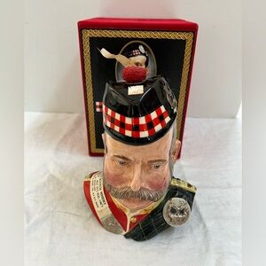 Royal Doulton Grant's 25 Year Old Scotch Bottle COA Cork Pourer Box Limited Ed